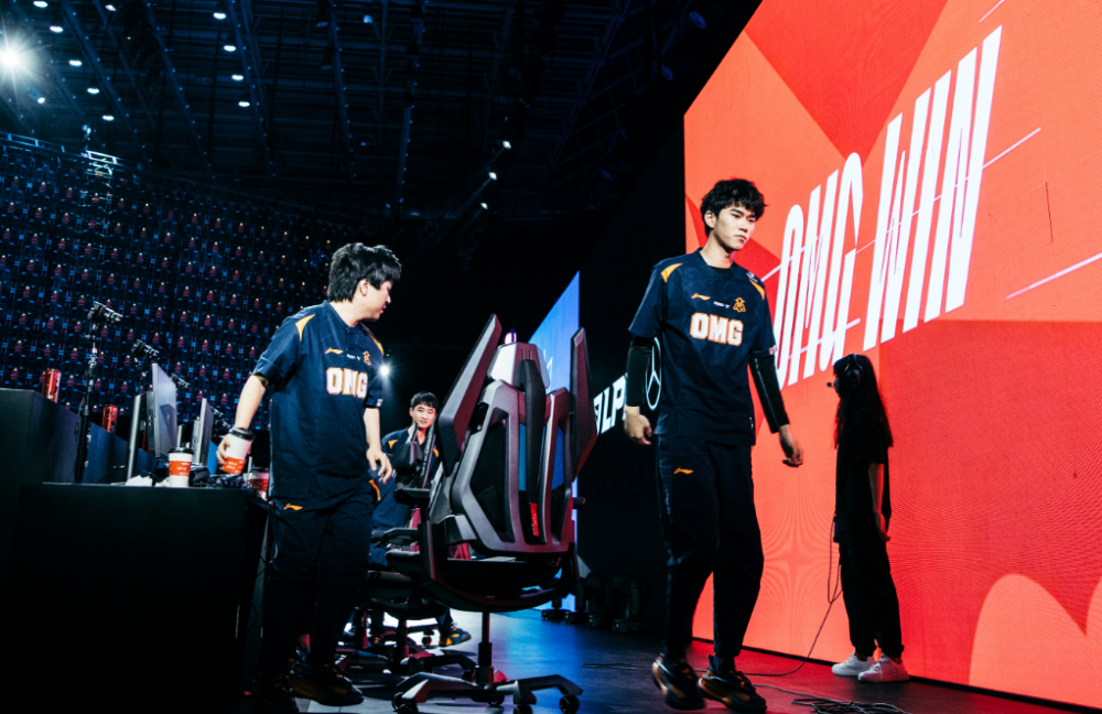 开云体育中国-关于DFM轻取NS，Meiko完成史诗逆转激烈交锋小组赛，成为赛场最大亮点的信息