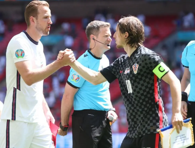 开云官方app入口-关于伊朗球队遭遇出局，实力有限的信息