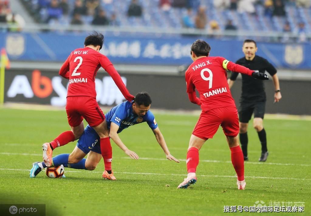 万奈斯表现出色,帮助球队实现保级 万奈斯表现出色,帮助球队实现保级