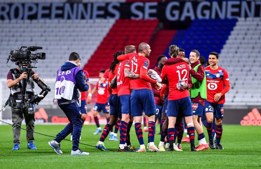 包含斯特拉斯堡主场负于摩纳哥,战绩一落千丈的词条 包含斯特拉斯堡主场负于摩纳哥,战绩一落千丈的词条