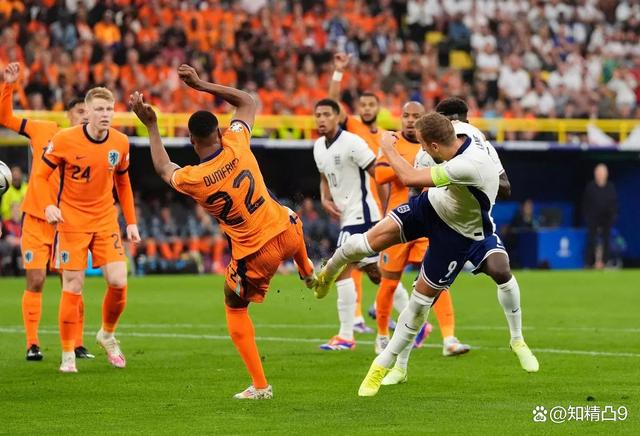 开云体育APP下载-观赏比赛裁判严明，终场意外发生