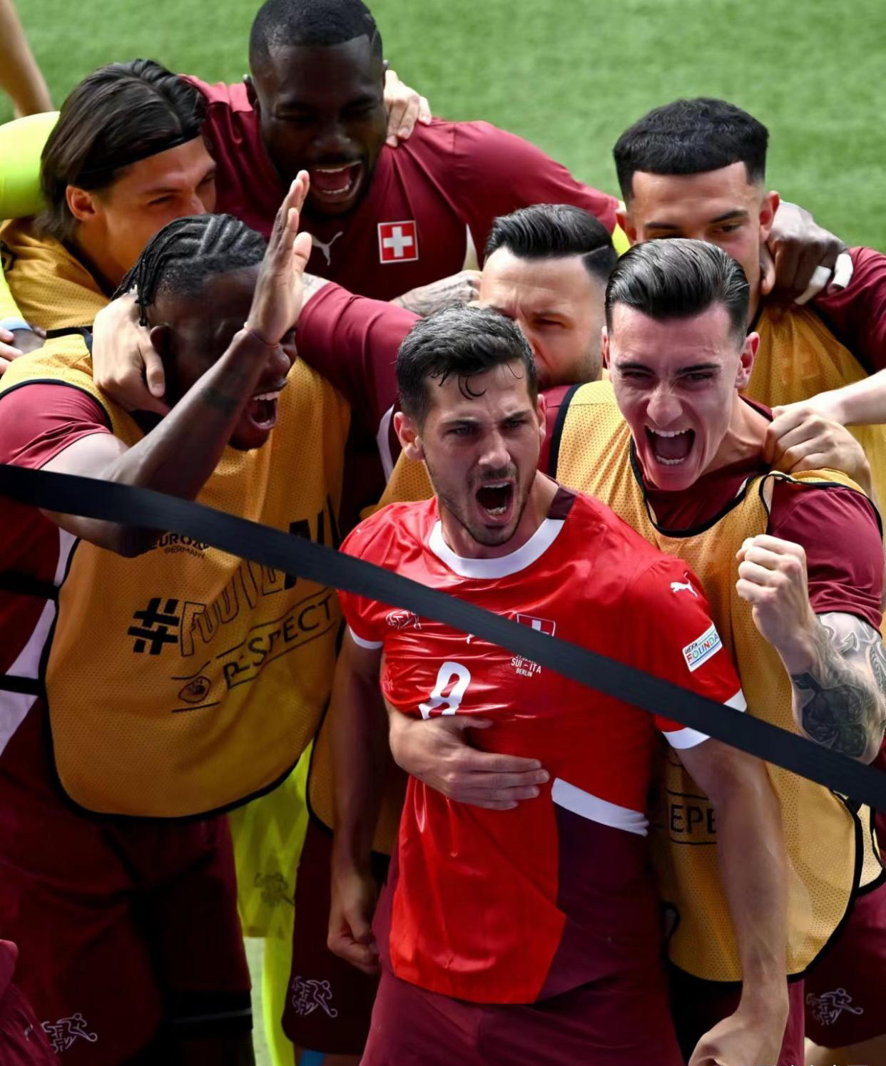 开云APP-欧洲强队之间的对抗令人热血沸腾