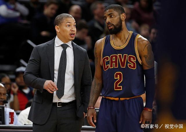 骑士队主教练被提前解雇，球队成绩不理想