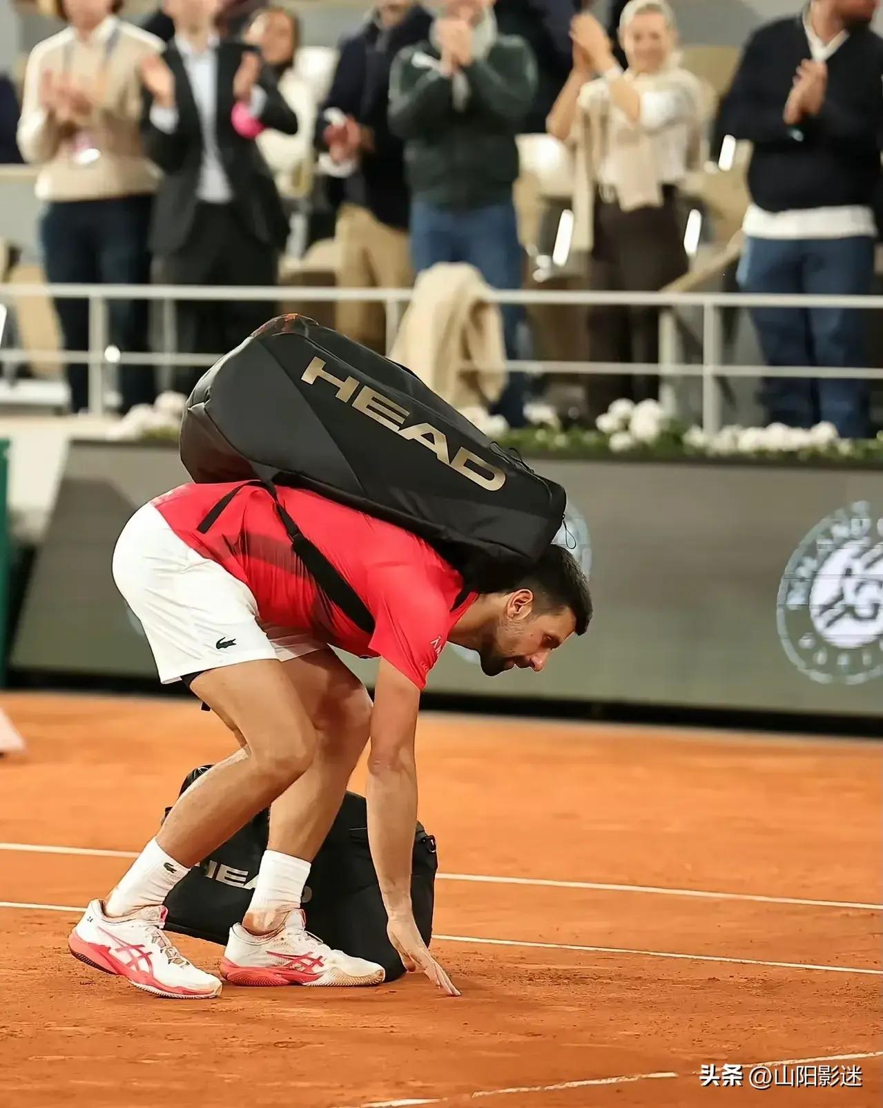 关于美国网球队轻取澳大利亚网球队,德约科维奇统治全场的信息 关于美国网球队轻取澳大利亚网球队,德约科维奇统治全场的信息