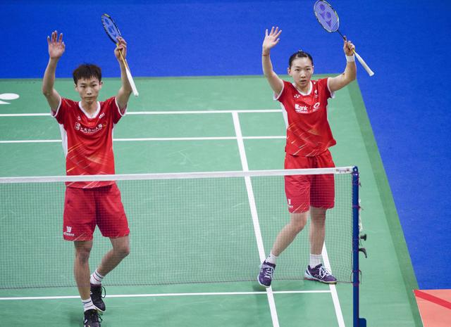 包含印度羽毛球队轻取中国羽毛球队，戴资颖统治全场的词条