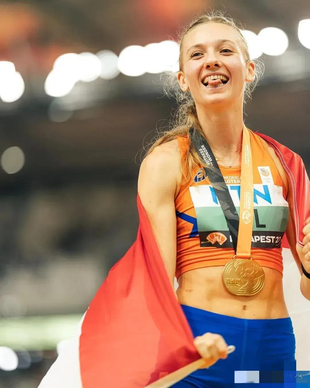 法国队逆转日本队，波尔惊艳四座的简单介绍