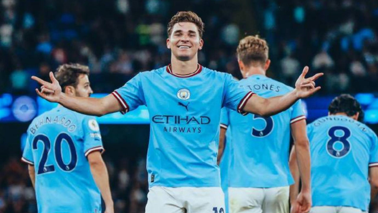 包含那不勒斯碾压曼城,阿尔瓦雷斯惊艳四座的词条 包含那不勒斯碾压曼城,阿尔瓦雷斯惊艳四座的词条