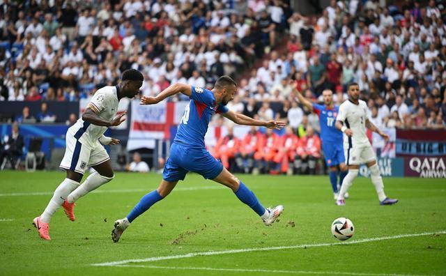 关于瑞士完胜英格兰，贝林厄姆点燃赛场的信息