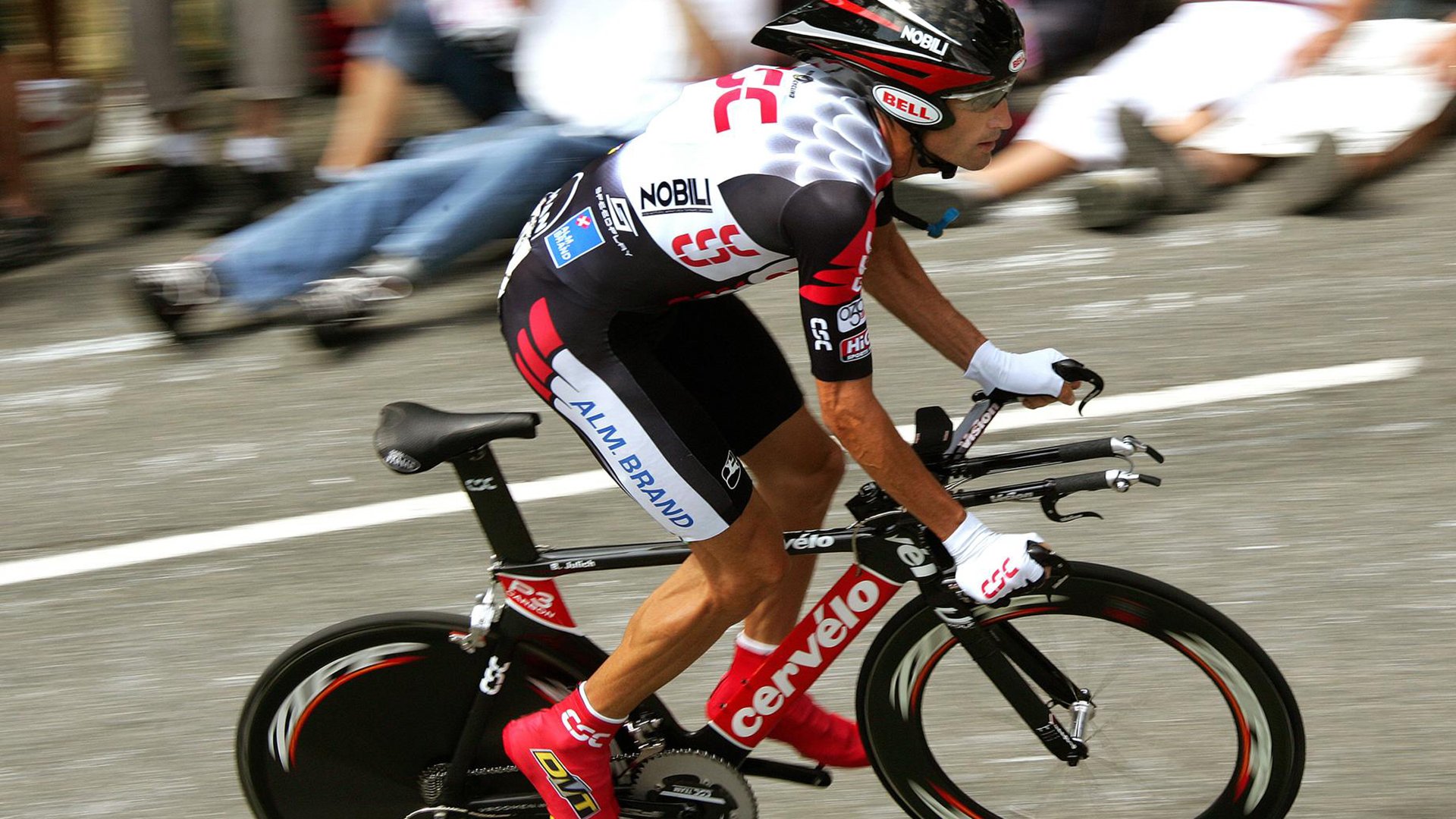 开云体育中国-欧冠半决赛之夜，楚阿梅尼让比赛提前失去悬念